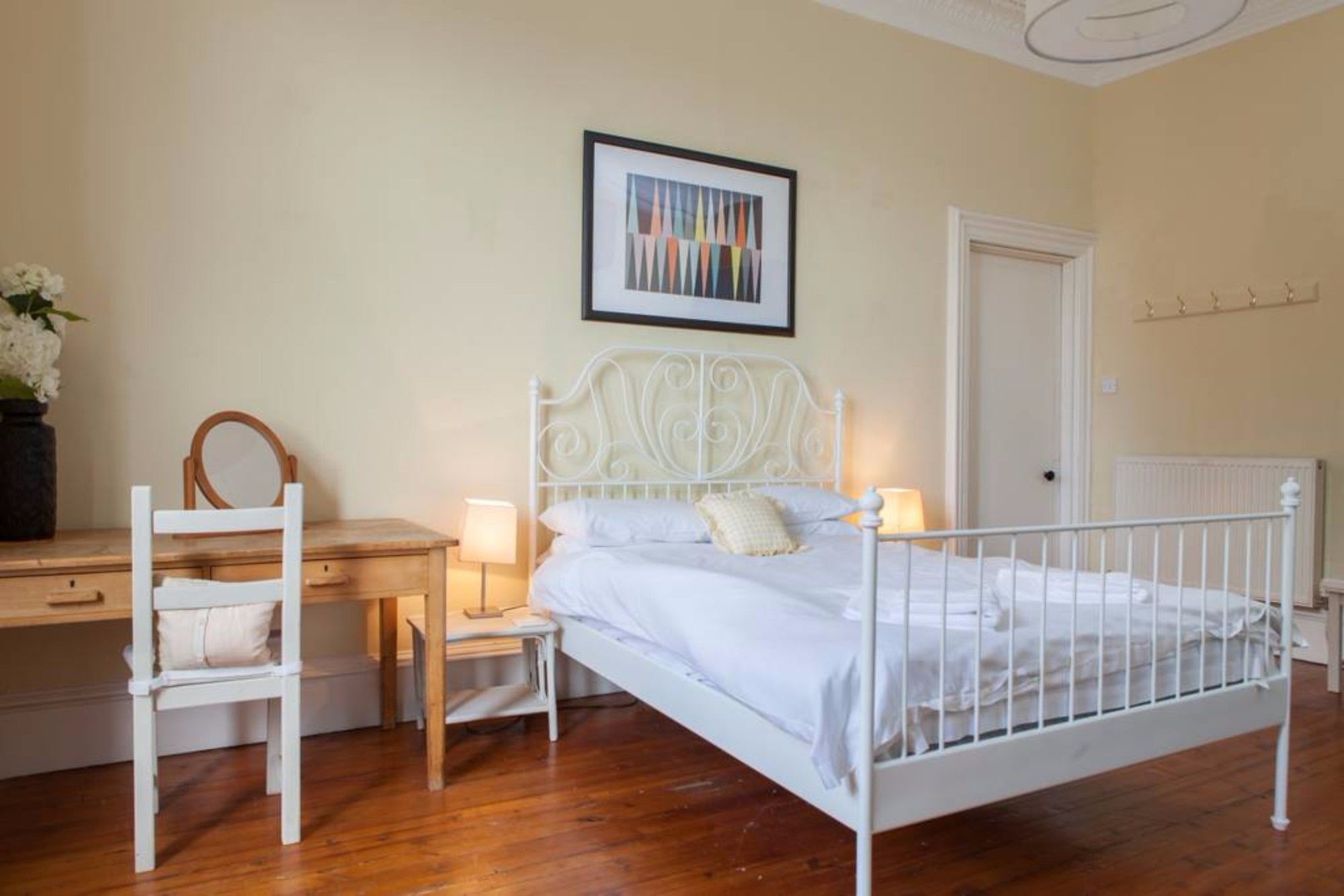 Apartment 4 Bedroom Near The Meadows *