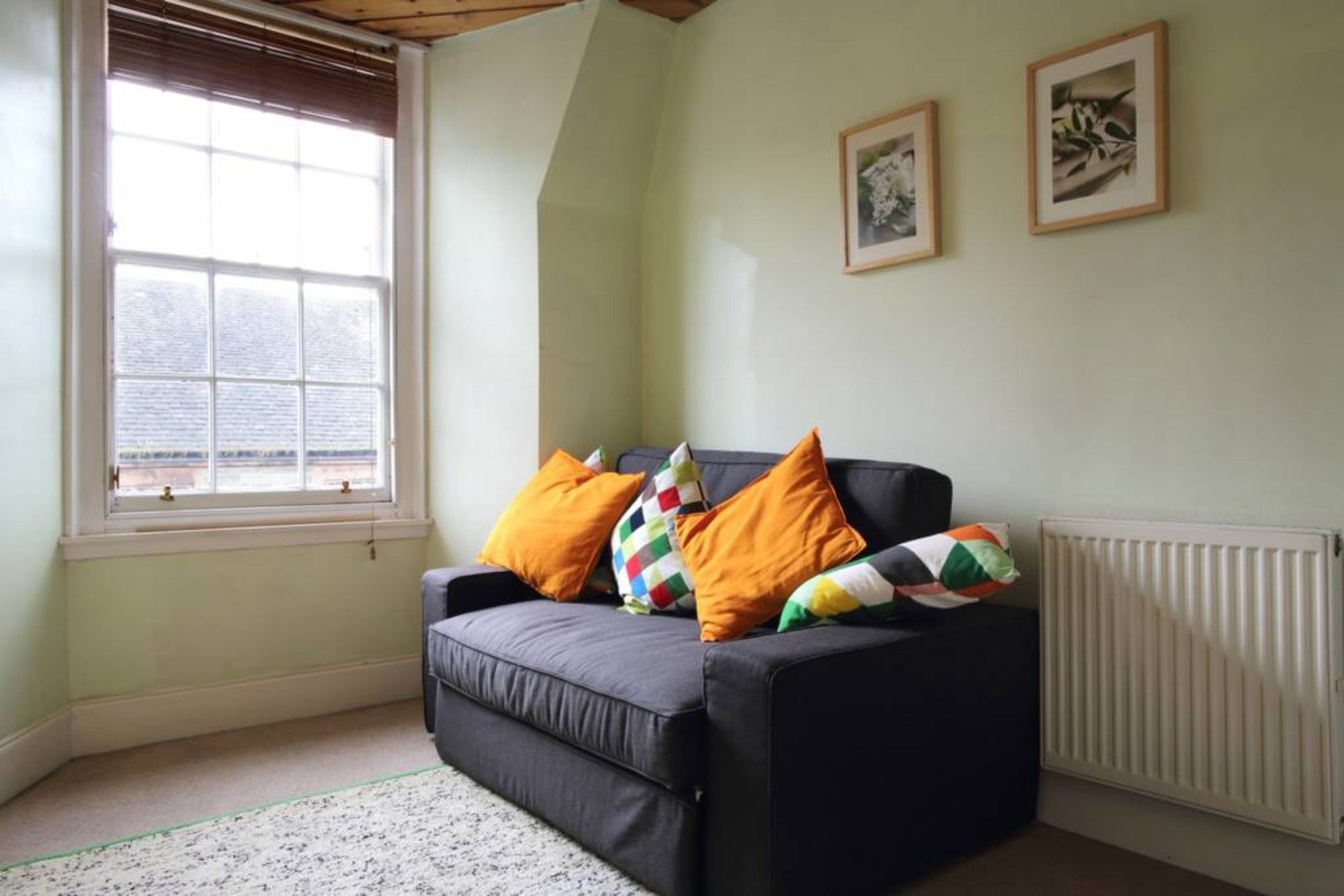 1 Bedroom In Apartment