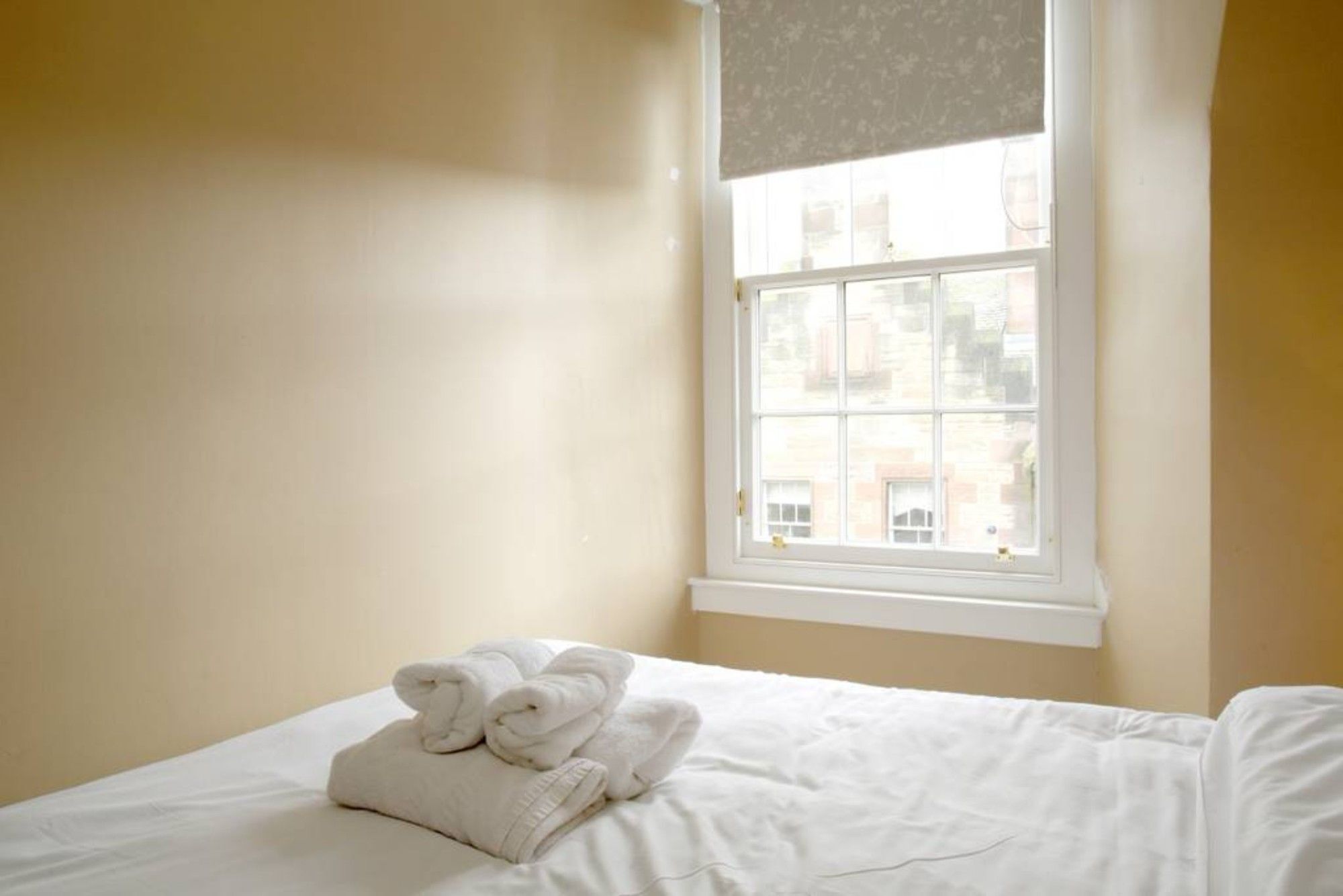 1 Bedroom In Apartment Edinburgh