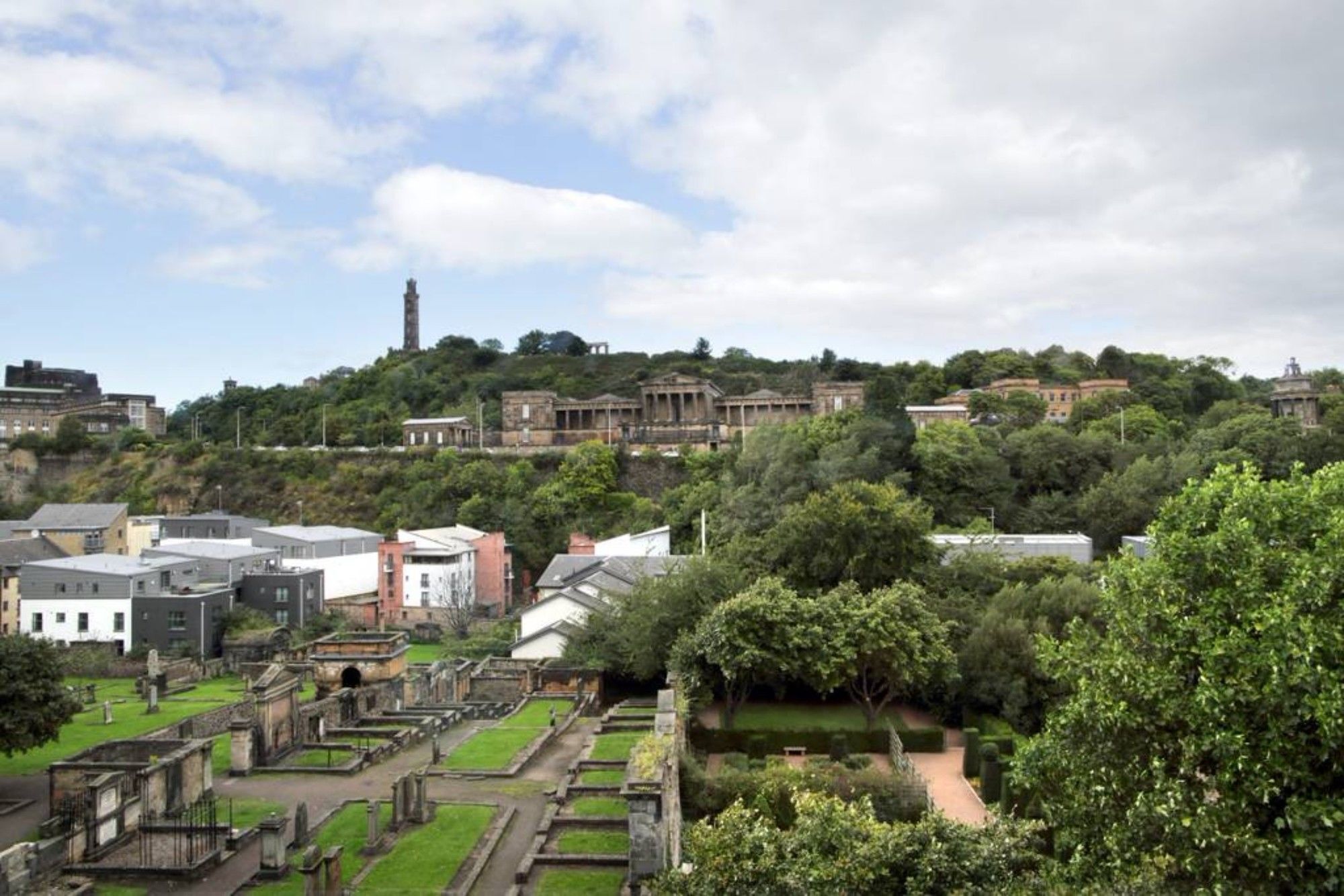 1 Bedroom In * Edinburgh