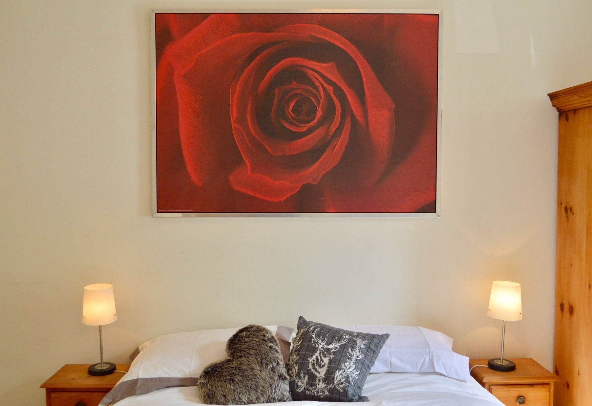 2 Bedroom Flat Apartment
