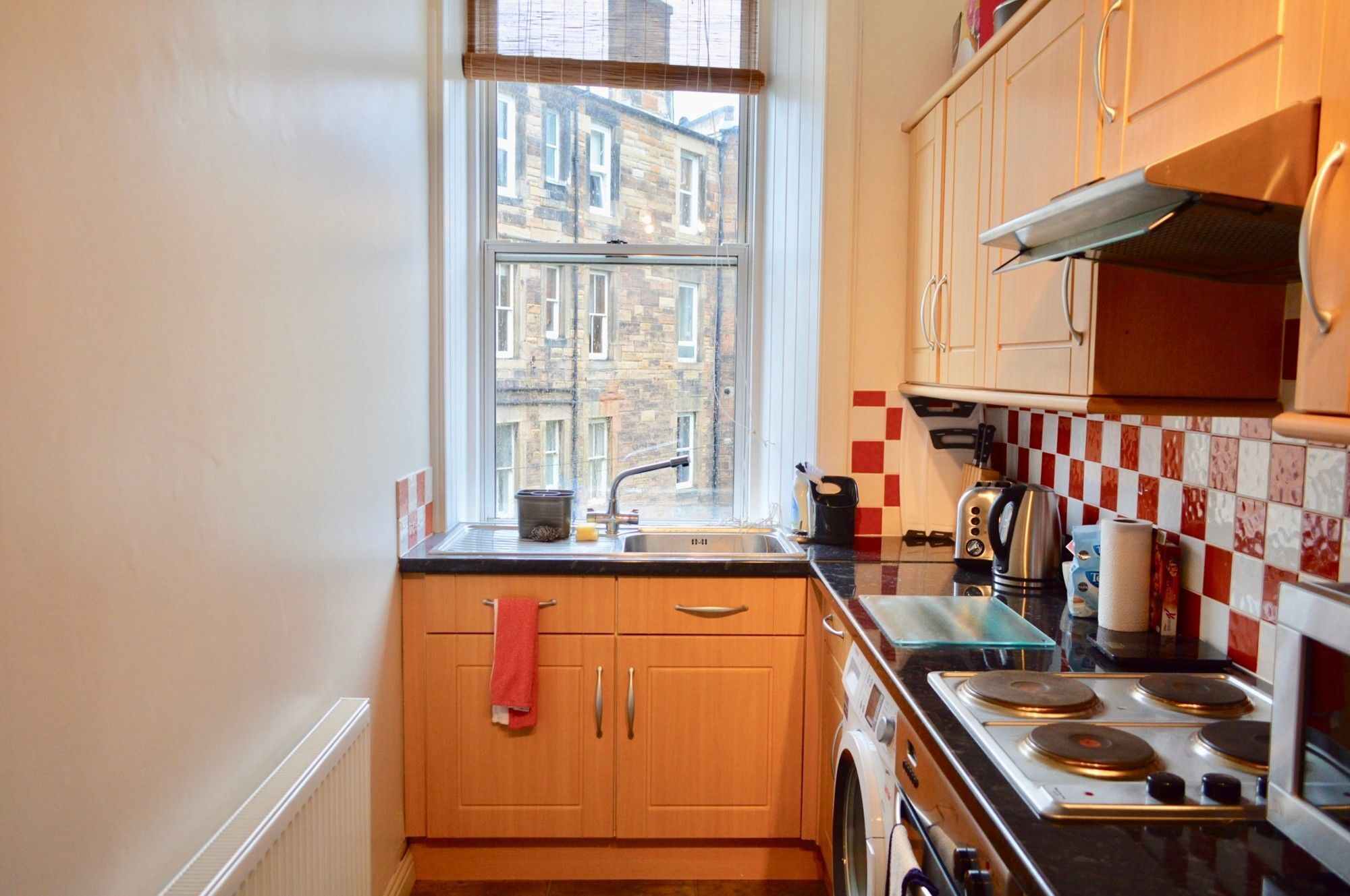 One Bedroom Flat With Box In Apartment Edinburgh