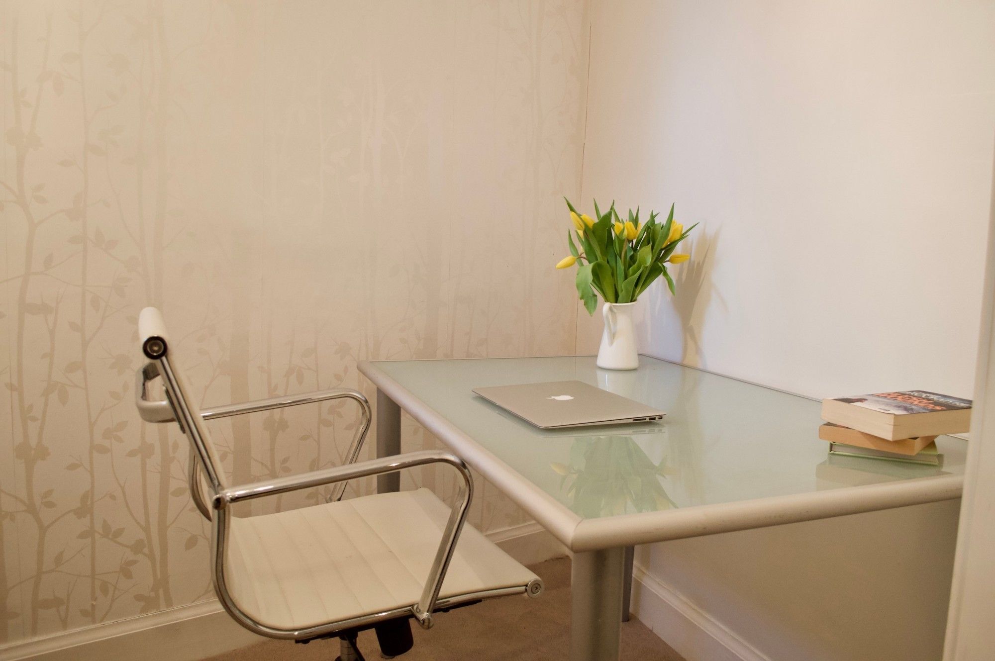 Apartment 2 Bedroom Garden Flat In Bruntsfield Edinburgh