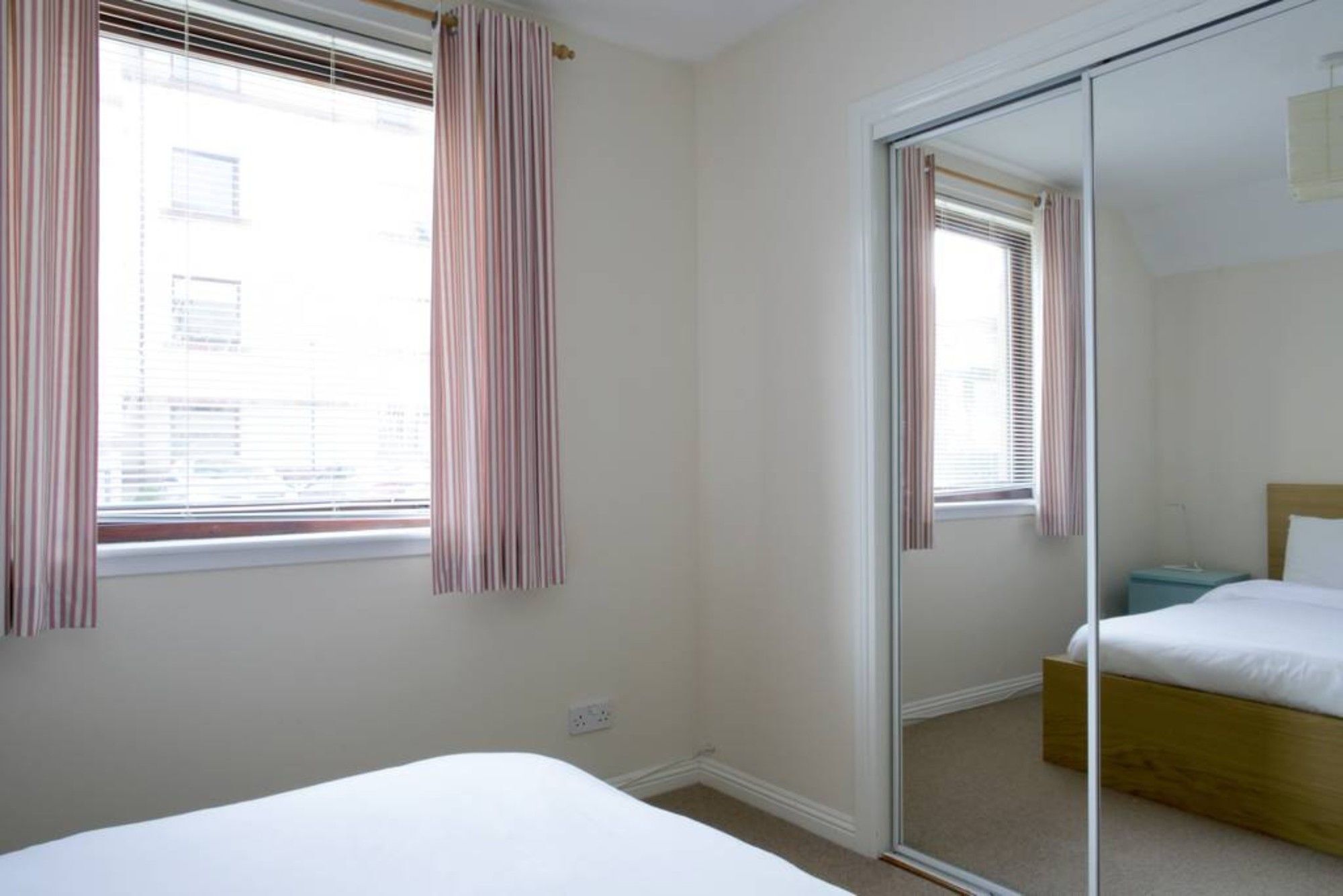 2 Bedroom Canalside