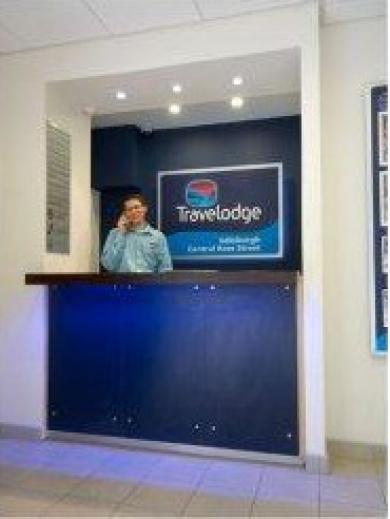 Destiny Scotland - Rose Street Apartment Edinburgh