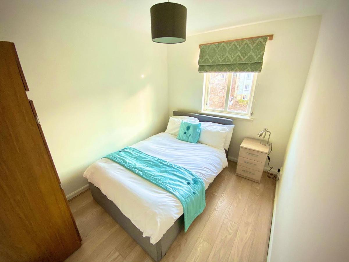 Apartment Haymarket Holiday Home, 3 Bedrooms & Parking