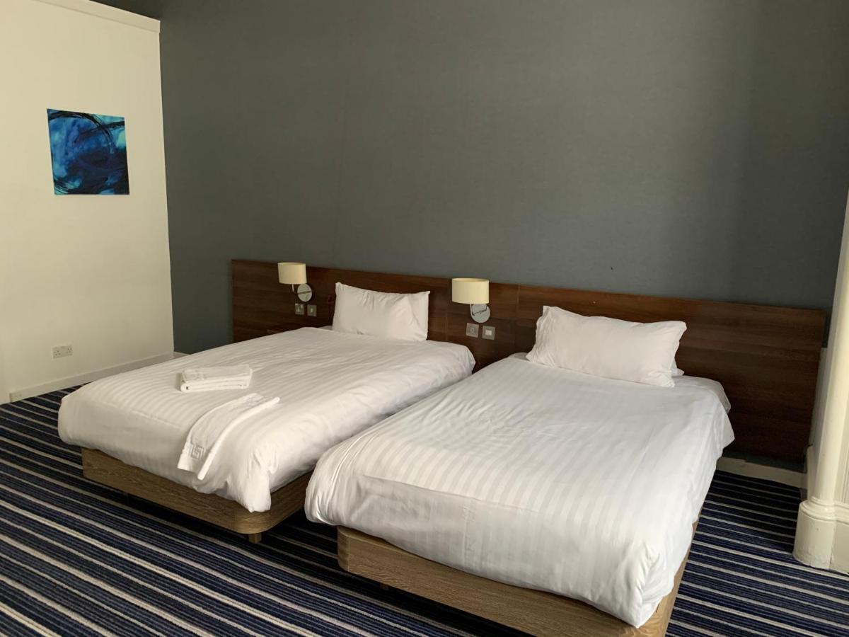 Hotel Piries