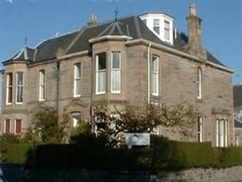 Priestville 3* Edinburgh