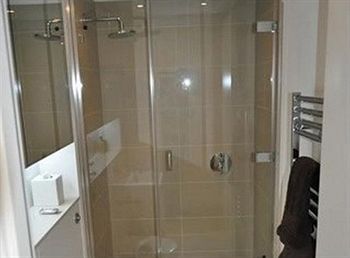 Hotel Quartermile Serviced 4*