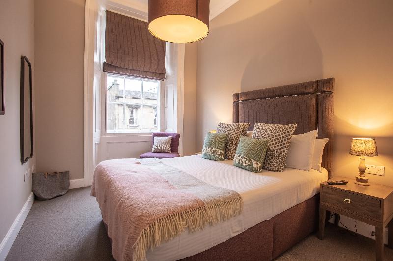 No.1 - George Iv Bridge Apartment *