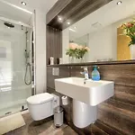 Silver Lining Fountain Bridge Apartment