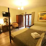 The Haymarket Lairg Hotel