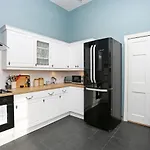 Joivy Delightful 3-Bed Flat Near Inverleith Park