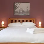 The Edinburgh Victorian - 3 Bedroom Apartment