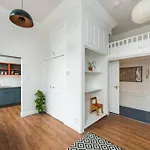 Newly Refurbished City Centre Chic Pad