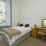Dundonald Street Apartment
