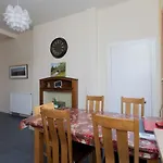 Elegant Traditional Edinburgh City Centre Flat