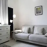 Beautiful Scandi-Inspired One Bed In Stockbridge