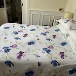 Dorstan Guest House