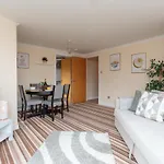 Ocean Way Apartment In Leith