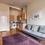 Watson Crescent