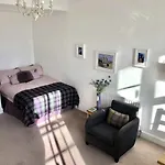 Grassmarket View Suites