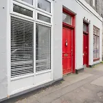 City Centre 2 Bedroom Main Door Apartment