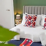 Cheerful Stays - Westend Cottage