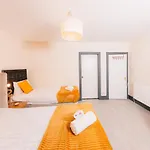 Warm&Welcoming City Centre Apartments By Meadows 8