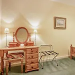 2 Bed Property In Edinburgh 53898