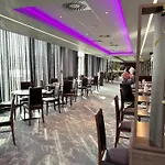 Tynecastle Park Hotel