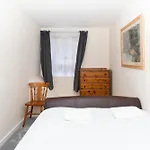 Brilliantly Located 2Bd Flat Heart Of Edinburgh!