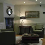 Brooks Hotel