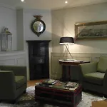 Brooks Hotel