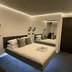 Edinburgh Retreat 2 Bedrooms & Steam Room