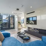 Righ Residences - George Street