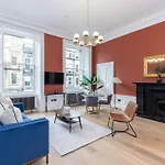 Dragon Suites Luxury Serviced Apartments At Albyn Place