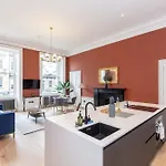 Dragon Suites Luxury Serviced Apartments At Albyn Place