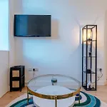 Leith Luxe Retreat!
