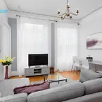 Tranquil 2 Bed Apartment Edinburgh