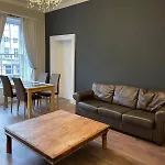 Apartment Close To Edinburgh Castle
