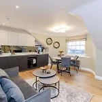 Dragon Suites Luxury Serviced Apartments At Albyn Place