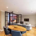 Dragon Suites Luxury Serviced Apartments At Albyn Place