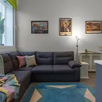 Central Edinburgh Studio Bliss