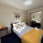 Relaxing Free Parking Space For One Room