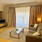 Rose Street Flat