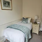 Highfield Guest House