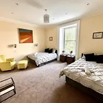 Georgian Luxury Apartment - Superfast Wifi - Parking Available