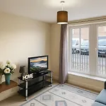 Comfy 2Br Flat - Free Parking - Near City Centre