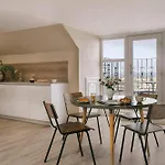 Sonder By Marriott Bonvoy Royal Garden Apartments New Town